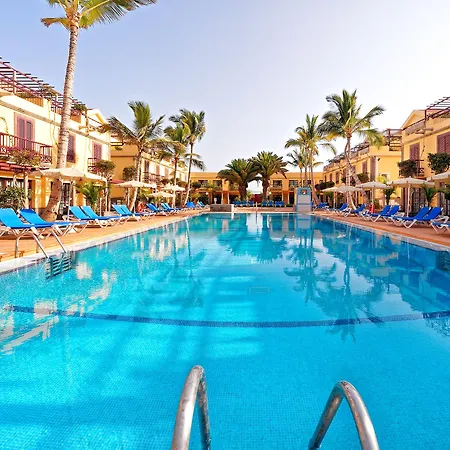 Oasis Club Apart-hotel 2*