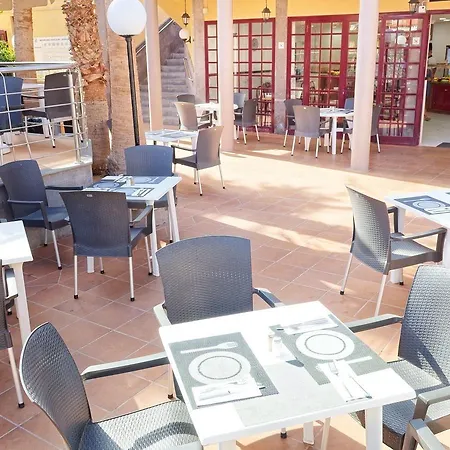 Apart-hotel Oasis Club 2*