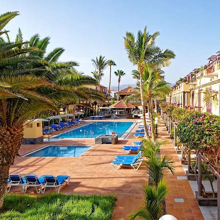 Oasis Club شقة فندقية
