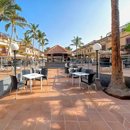 Oasis Club